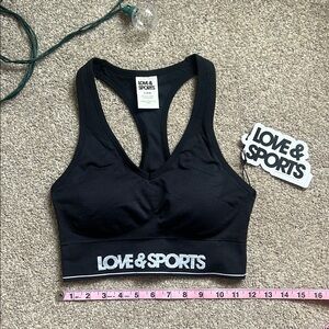Love & Sports | NEW Black Sports Bra